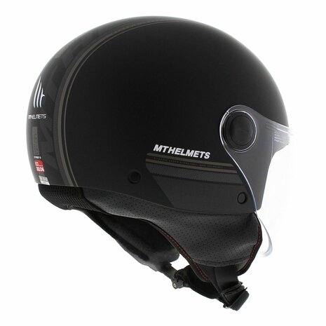 MT-Street-S-helm-Entire-mat-zwart-rechtsachter